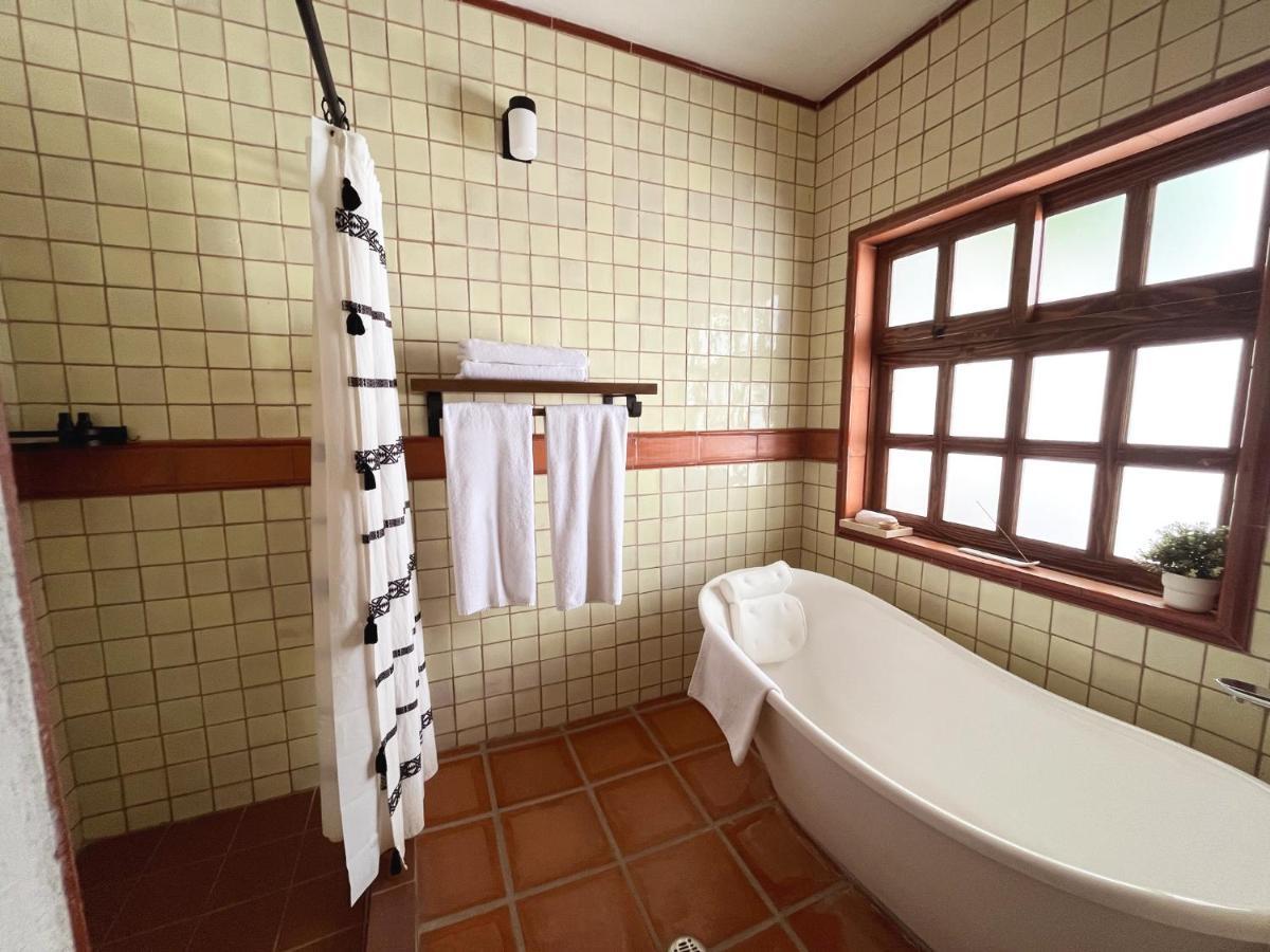Casa Entrevez Bed & Breakfast Valle de Guadalupe Dış mekan fotoğraf
